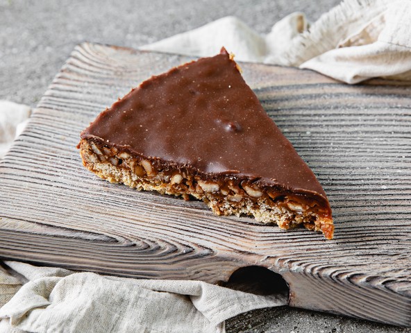 Snickers cake